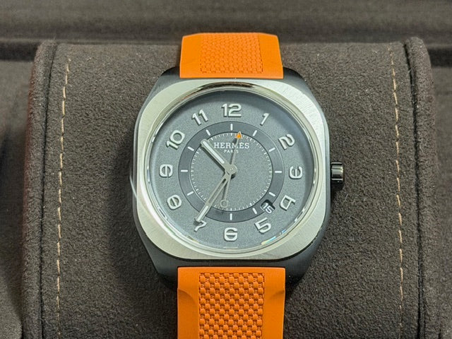 エルメス 中古 H-08 オレンジ