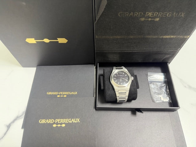 ジラールペルゴ 美品中古 ロレアート 81010-11-634-11A 黒文字盤