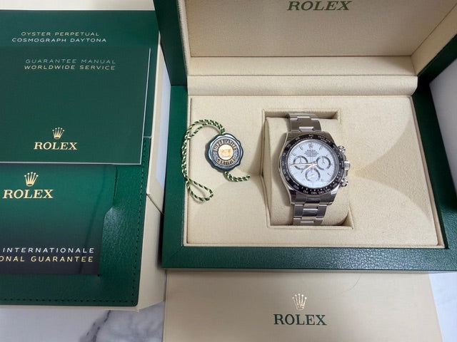 ロレックス 美品中古 コスモグラフデイトナ 126500LN 白文字盤