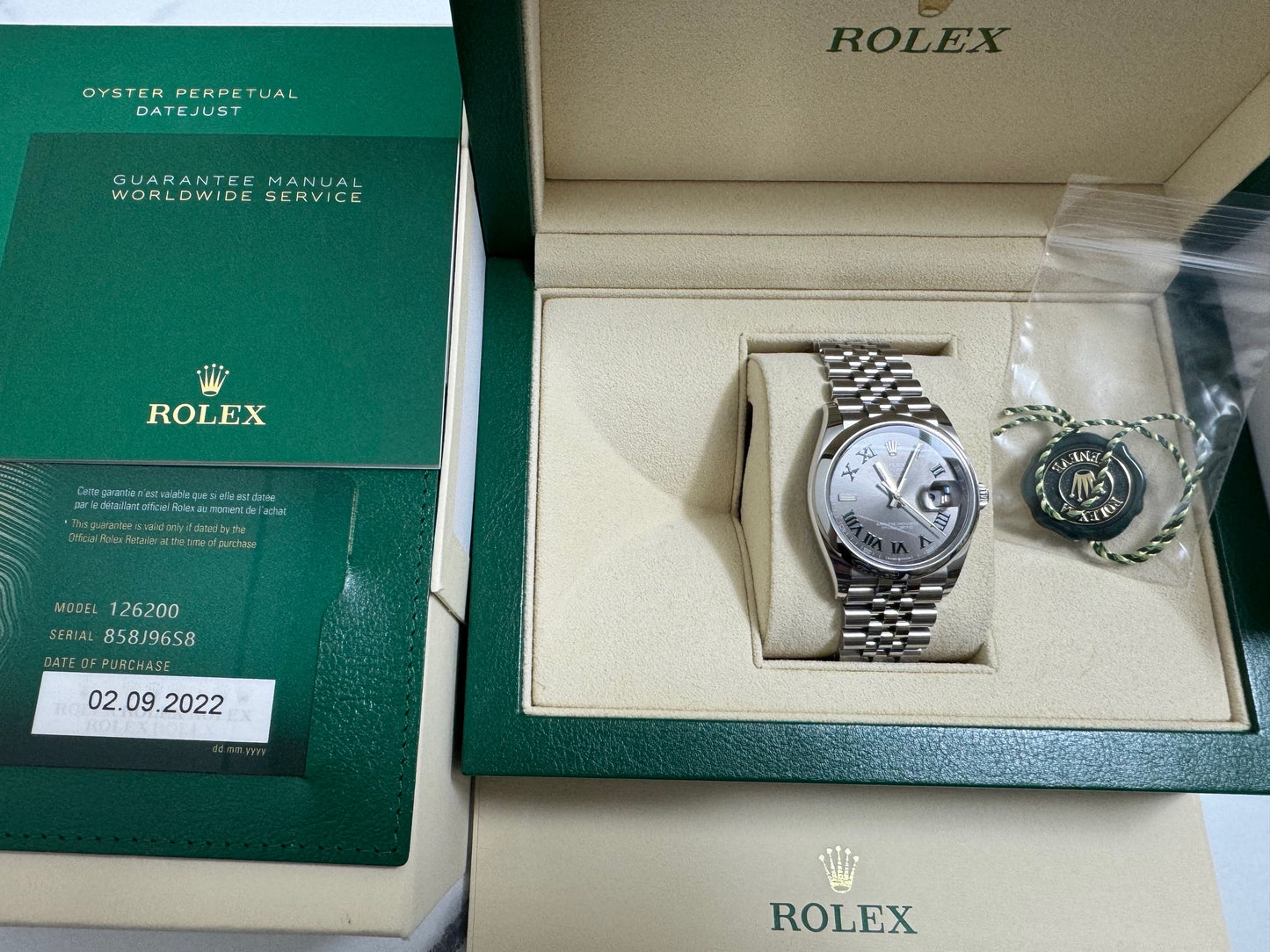 ロレックス 中古 デイトジャスト36 126200 スレートローマン