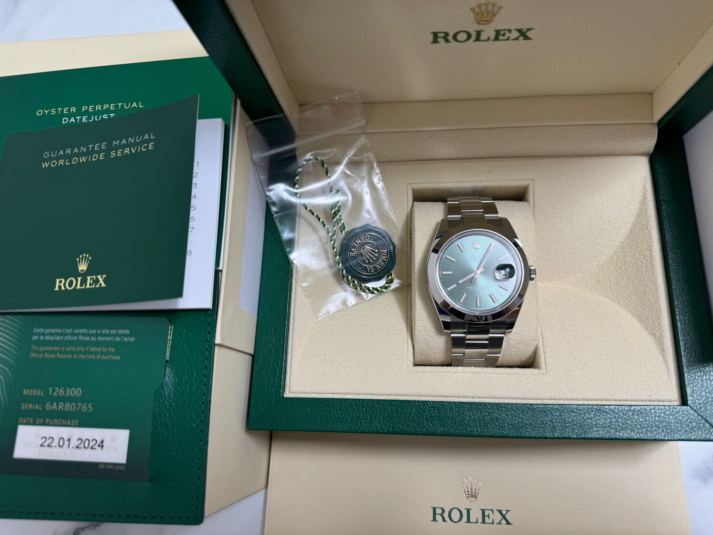 ロレックス 美品 デイトジャスト41 126300 ミントグリーン文字盤