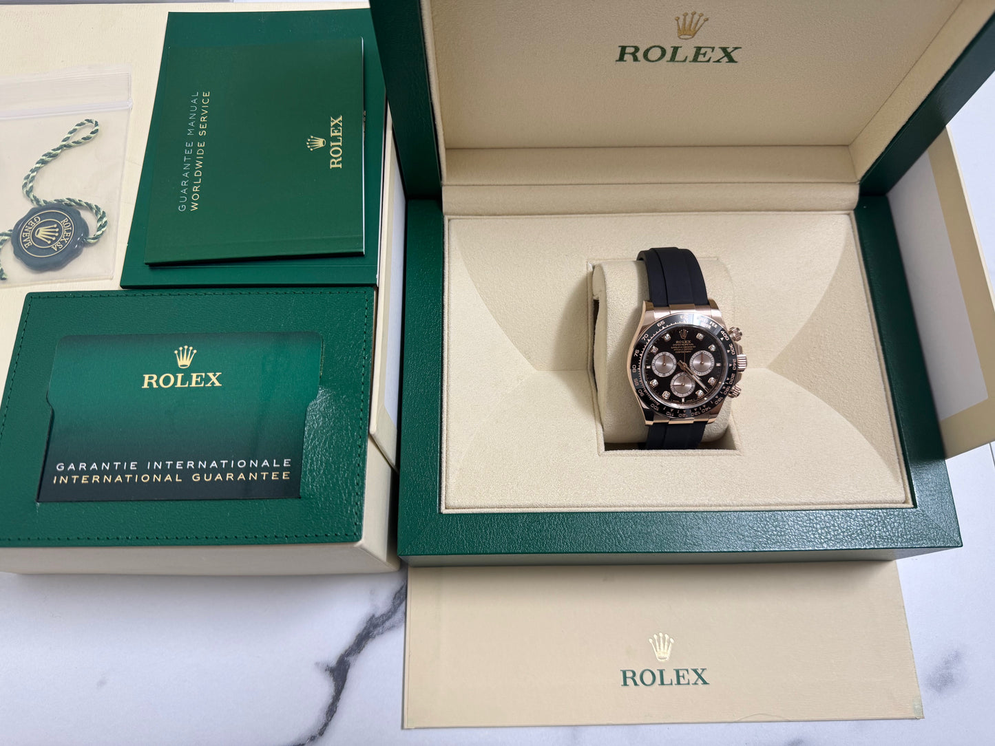 ロレックス 新品 デイトナ オイスターフレックス 126515LNG 8Pダイヤ文字盤