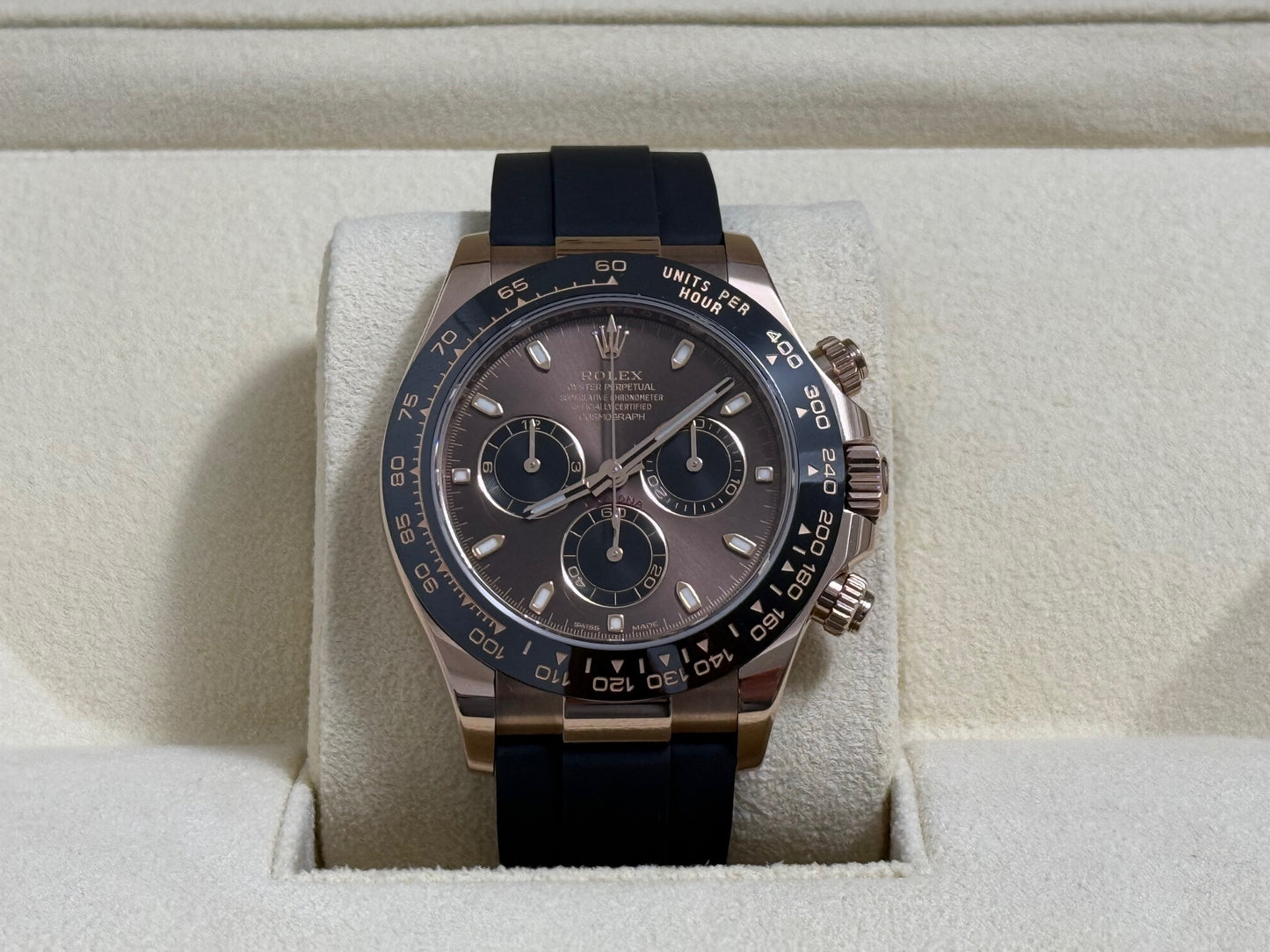 ロレックス 美品中古 デイトナ オイスターフレックス 116515LN チョコ文字盤