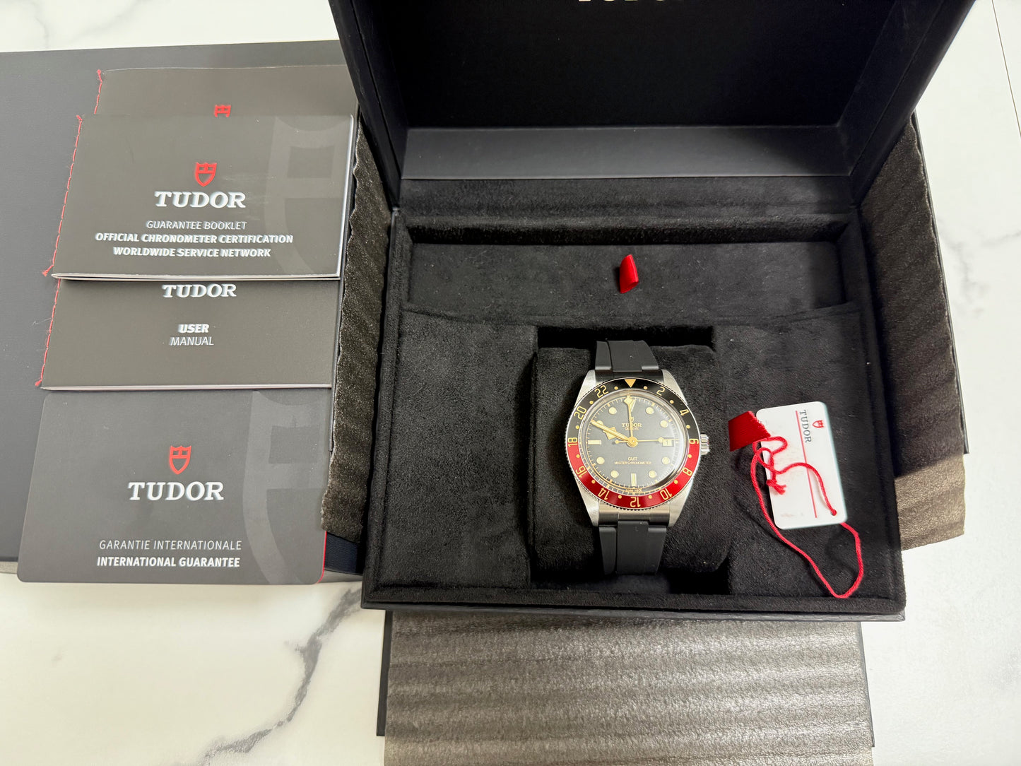 チューダー 新品 ブラックベイ58 GMT M7939G1A0NRU-0002 ラバーストラップ