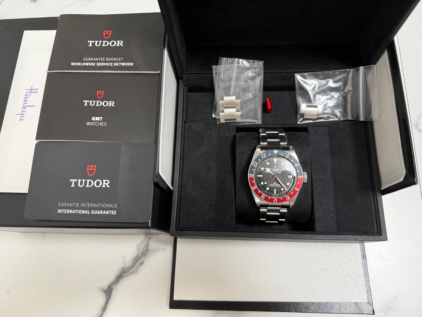 チューダー 中古 ブラックベイGMT M79830RB-0001 黒文字盤