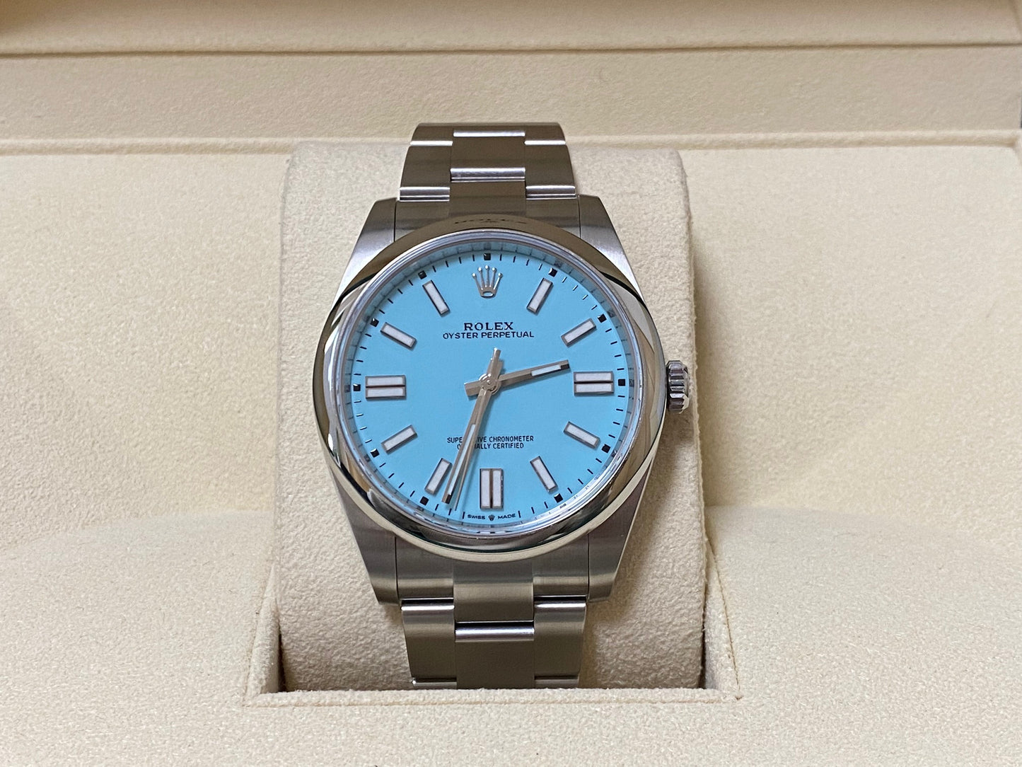 ロレックス 美品 オイスターパーペチュアル41 124300 ターコイズブルー