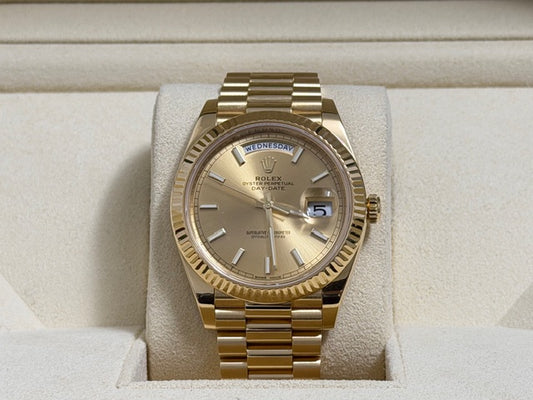 ロレックス　中古　デイデイト４０　２２８２３８　シャンパン文字盤