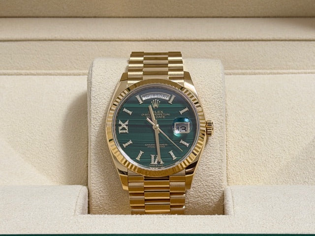 ロレックス　美品中古　デイデイト３６　１２８２３８　マラカイト文字盤