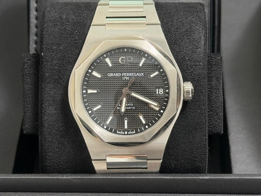ジラールペルゴ　美品中古　ロレアート　８１０１０－１１－６３４－１１Ａ　黒文字盤