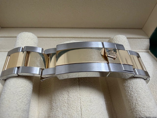 ロレックス　中古美品　コスモグラフデイトナ　１２６５０３Ｇ　コンビ　８Ｐダイヤ文字盤