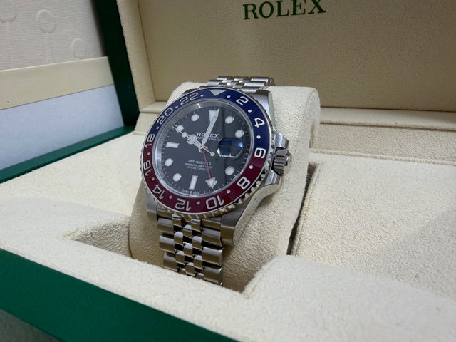 ロレックス　美品中古　GMTマスター２　１２６７１０ＢＬＲＯ　ペプシ　ジュビリーブレス