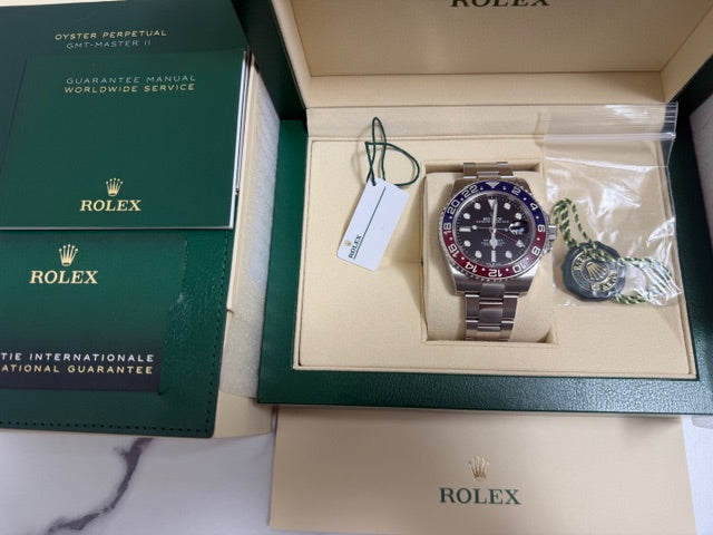 ロレックス　中古　GMTマスター２　１２６７１０ＢＬＲＯ　オイスターブレス