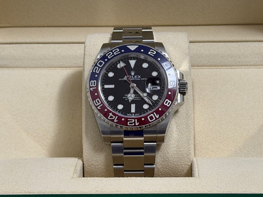 ロレックス　美品中古　GMTマスター２　１２６７１０ＢＬＲＯ　ペプシ　オイスターブレス