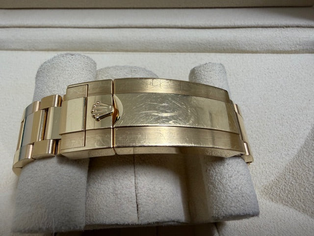 ロレックス　中古　サブマリーナ　１２６６１８ＬＢ　青文字盤