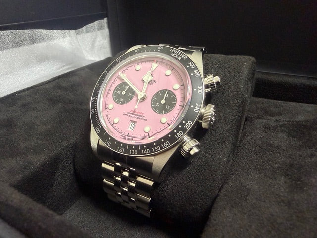 チューダー　美品中古　ブラックベイクロノ　７９３６０Ｎ　ピンク文字盤