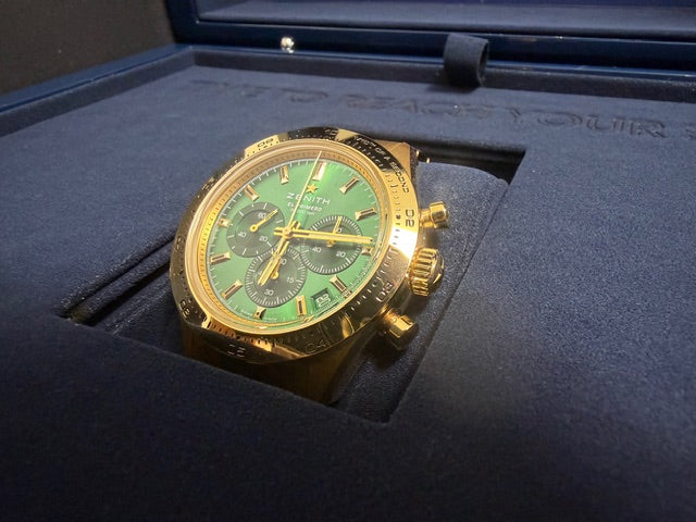 ゼニス　美品中古　クロノマスタースポーツ　ヨシダスペシャル　３０．３１００．３６００/５６．Ｍ３１００
