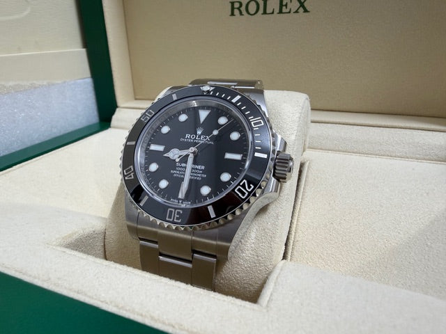ロレックス　中古　サブマリーナ　１２４０６０　ノンデイト