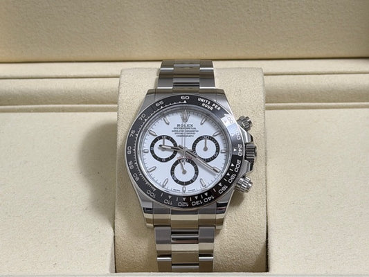 ロレックス　美品中古　コスモグラフデイトナ　１２６５００ＬＮ　白文字盤