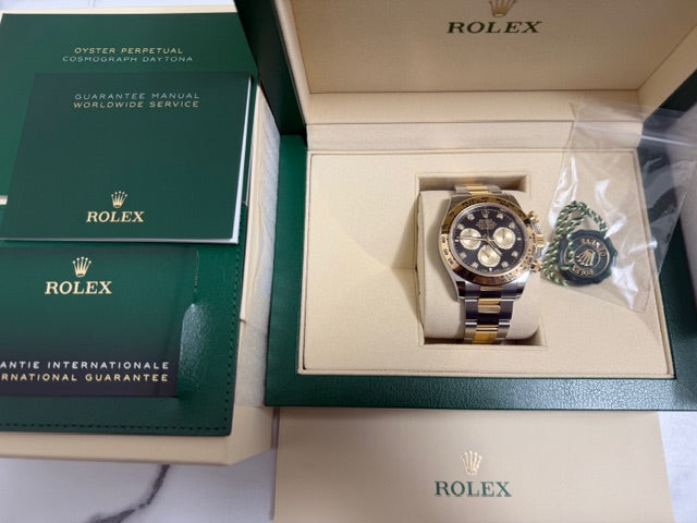 ロレックス　美品中古　コスモグラフデイトナ　１２６５０３G　