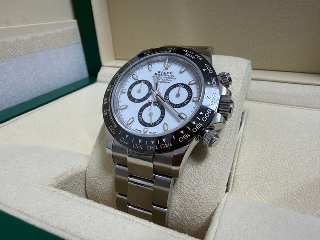 ロレックス　中古　コスモグラフデイトナ　１１６５００ＬＮ　白文字盤