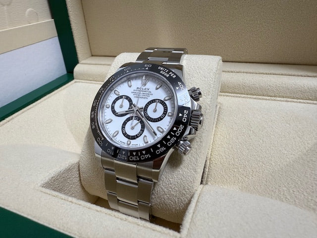 ロレックス　美品中古　コスモグラフデイトナ　１１６５００ＬＮ　白文字盤