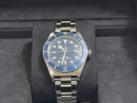 チューダー　中古美品　ブラックベイ５８　７９０３０Ｂ　